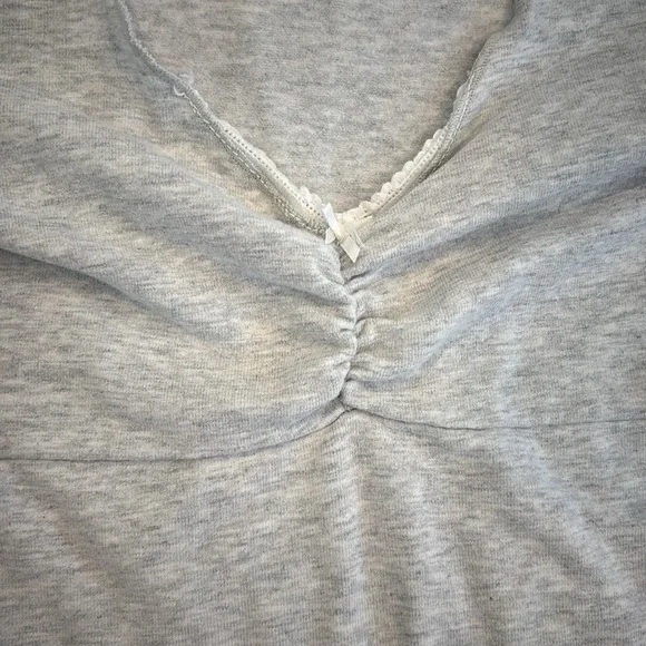 Brandy Melville John Galt Gray V-Neck Ruched Women's Top - Picture 3 of 5